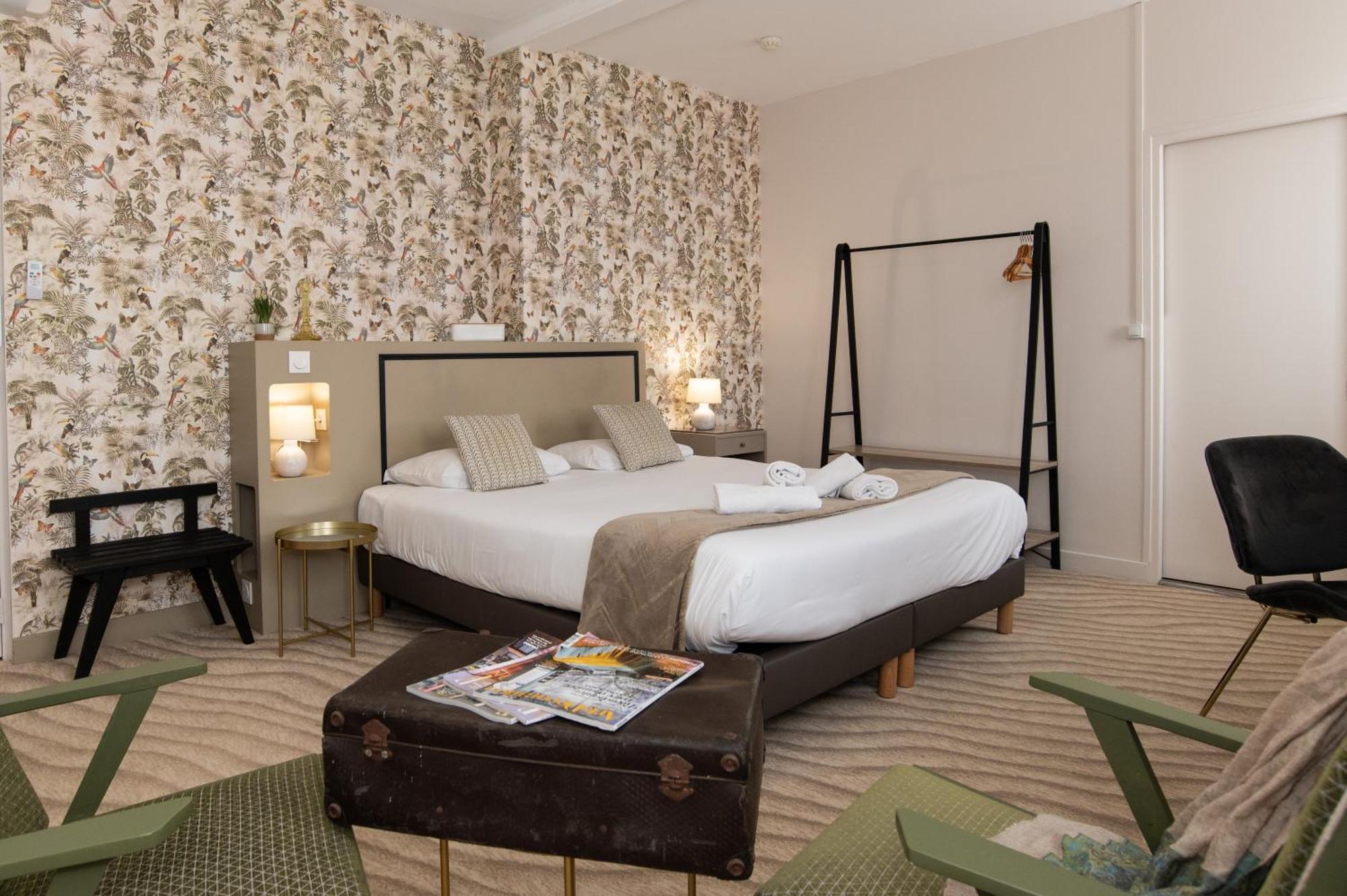 The Originals Boutique, Hotel Victoria, Chatelaillon-Plage Bagian luar foto